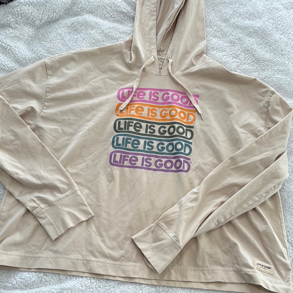 Life Is Good crusher-flex XL hooded cropped long sleeve
